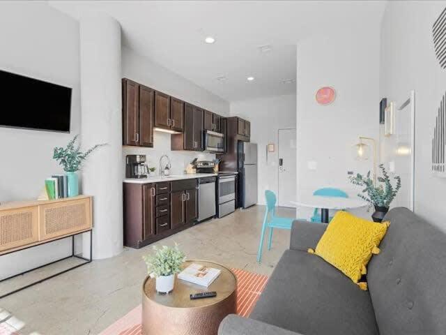 Cozysuites Gorgeous Sdo Downtown 匹兹堡 外观 照片