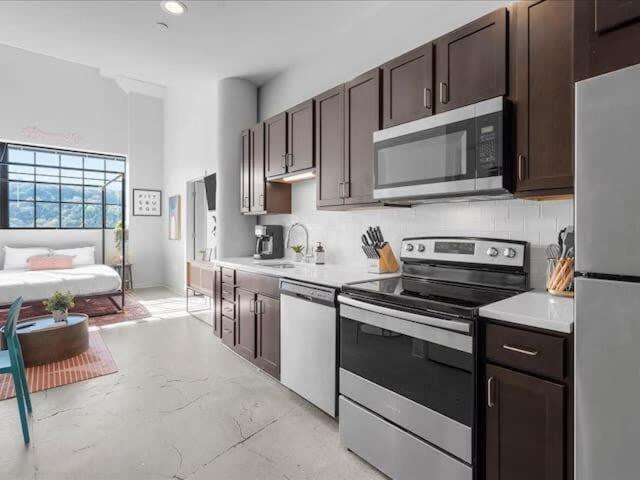 Cozysuites Gorgeous Sdo Downtown 匹兹堡 外观 照片